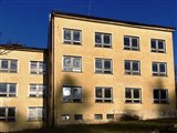 V Prysku připravují demolici nevyužívané školy v přírodě