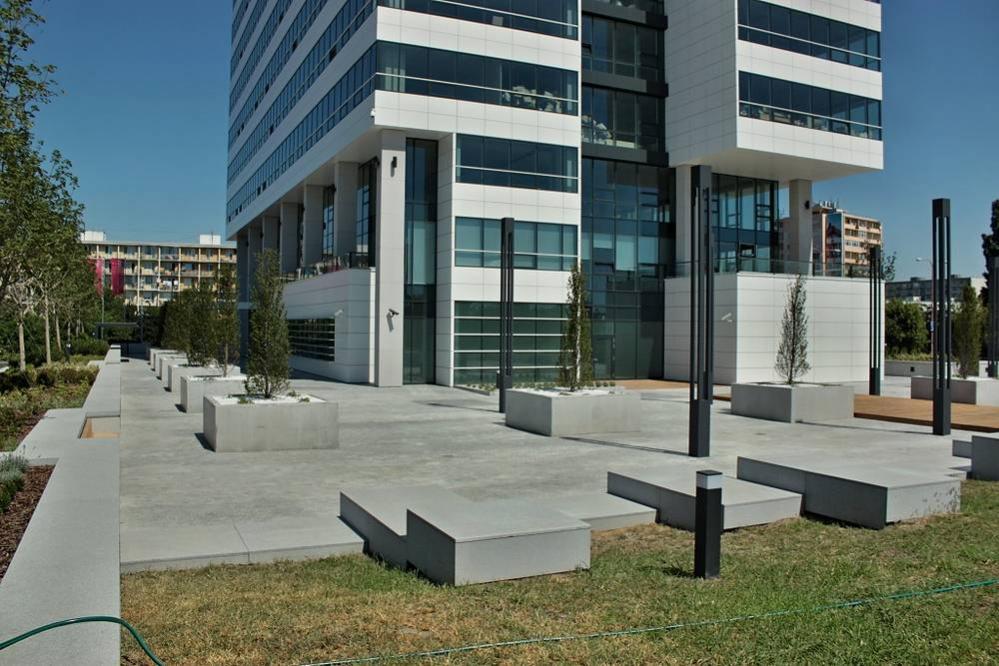 forum_business_center_6
