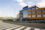 Nové obchody, kancelárie aj skladové priestory a viac parkovacích miest. Nový majiteľ pol roka po vydražení bývalého Design Housu s centrom bývania Galan prezradil plány s objektom neďaleko bratislavs