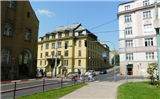 Stavba se potřetí odkládá, jabloneckou křižovatku rozkopou až v září