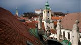 Mesto sa pustilo do obnovy Primaciálneho paláca a jeho sochárskej výzdoby