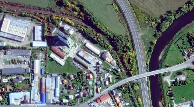 pozemky-na-ktorych-ma-vyrast-obchodne-centrum-1